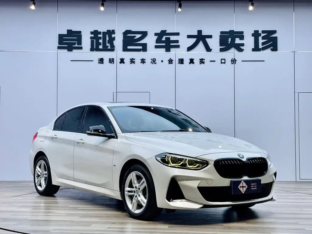 BMW 1-SERIES 2021