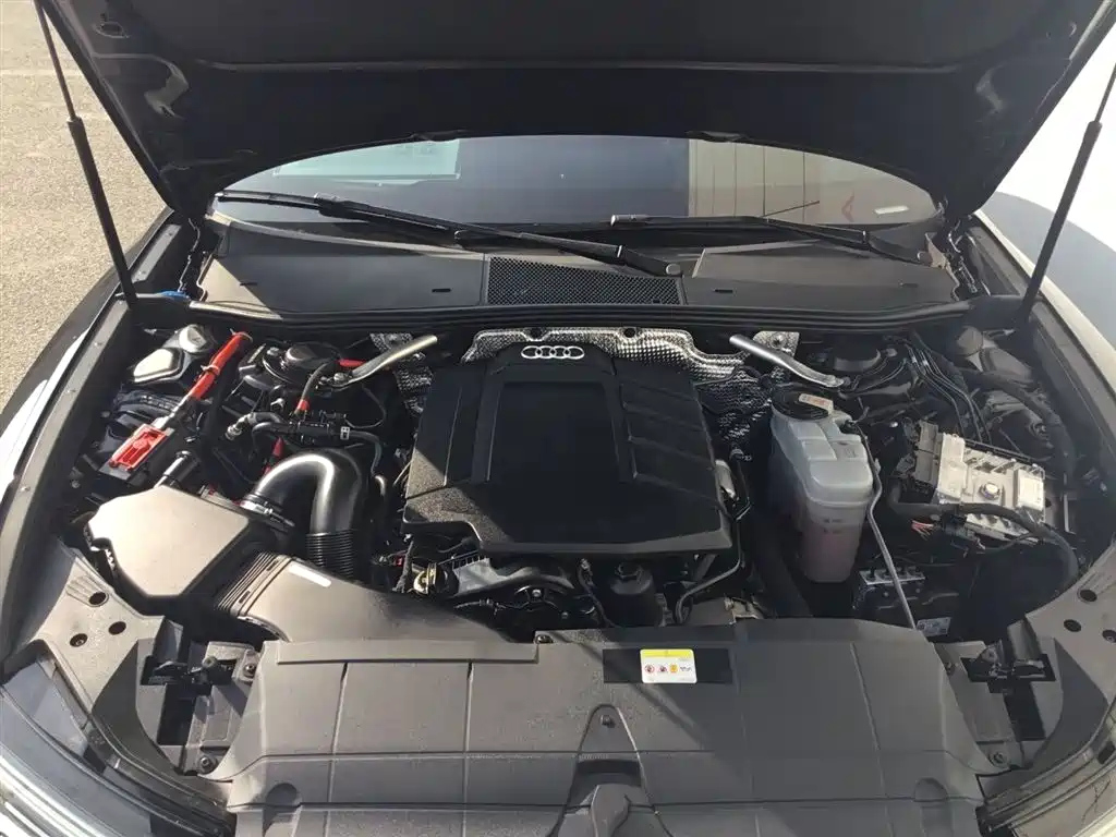 AUDI A6L 2021