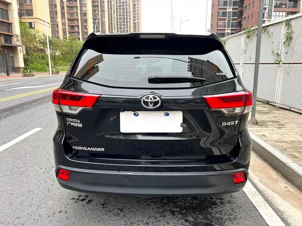 TOYOTA HIGHLANDER 2018