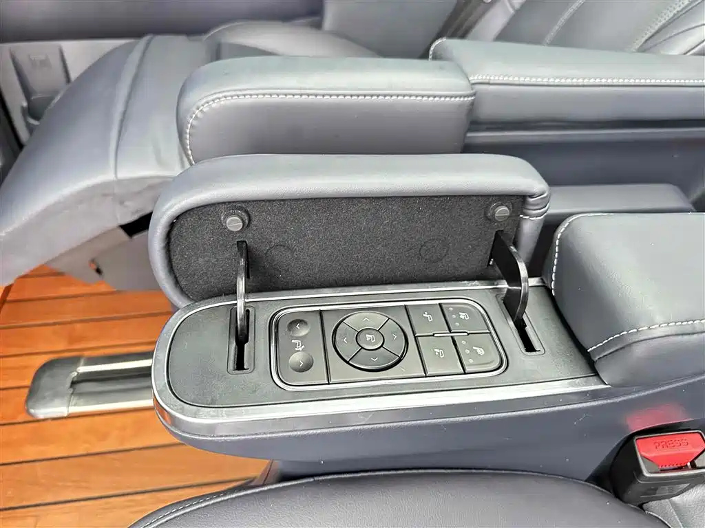 TRUMPCHI M8 2021