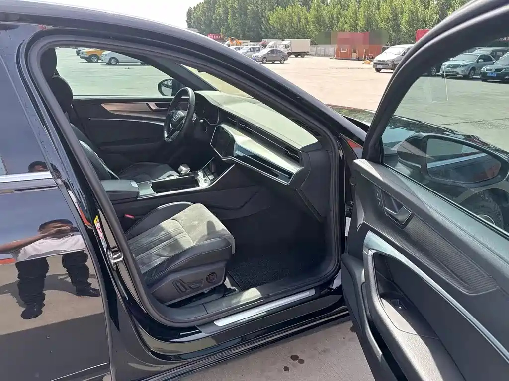 AUDI A6L 2020