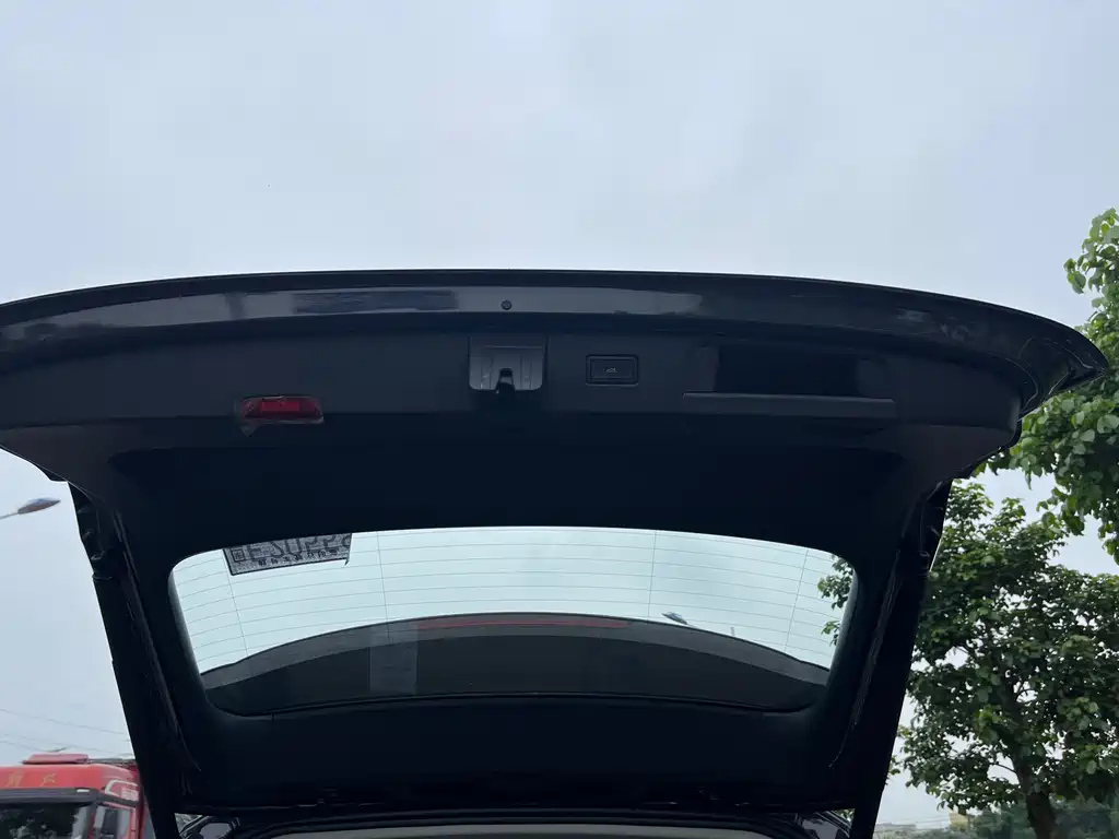 VOLKSWAGEN TAYRON 2023