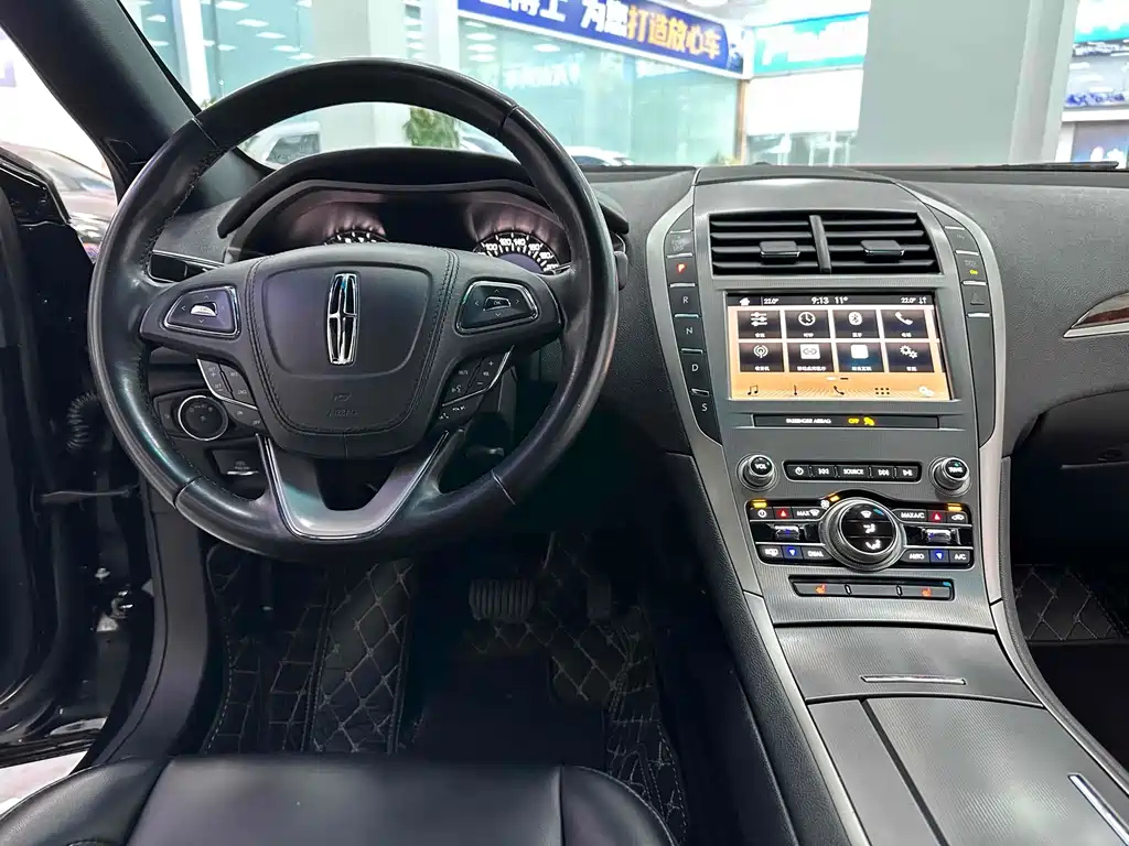 LINCOLN MKZ 2019