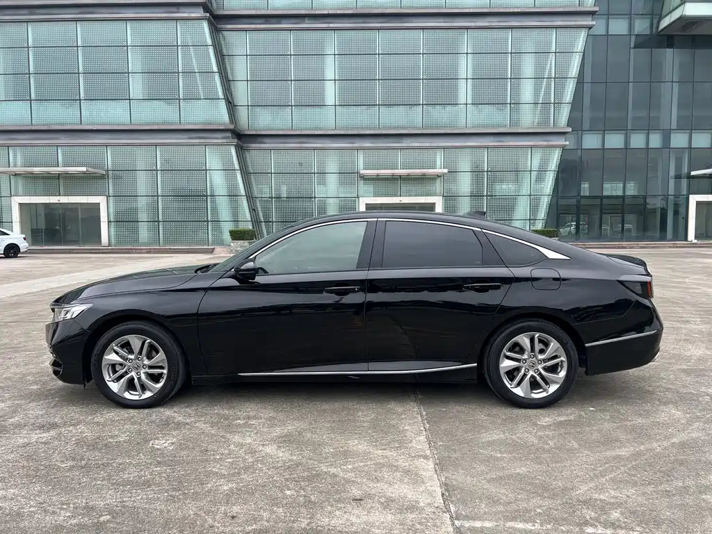 HONDA ACCORD 2021