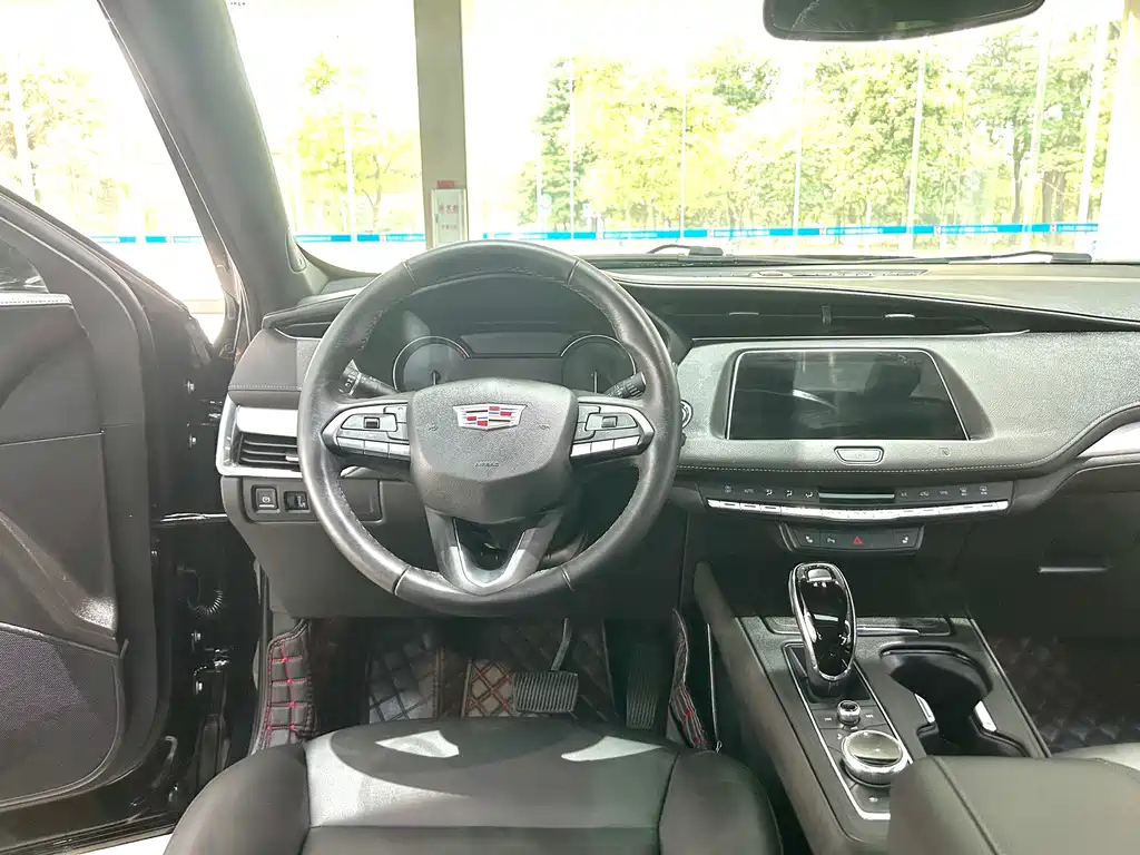 CADILLAC XT4 2020