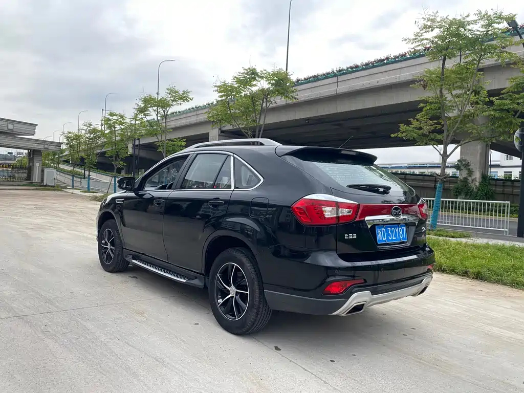 BYD S7 2016