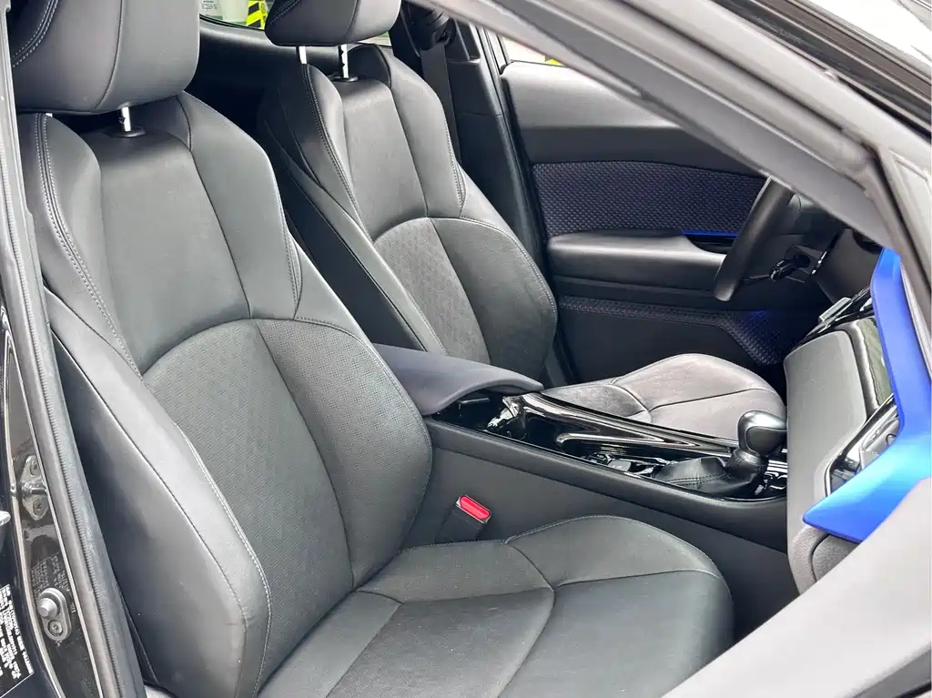 TOYOTA IZOA 2020