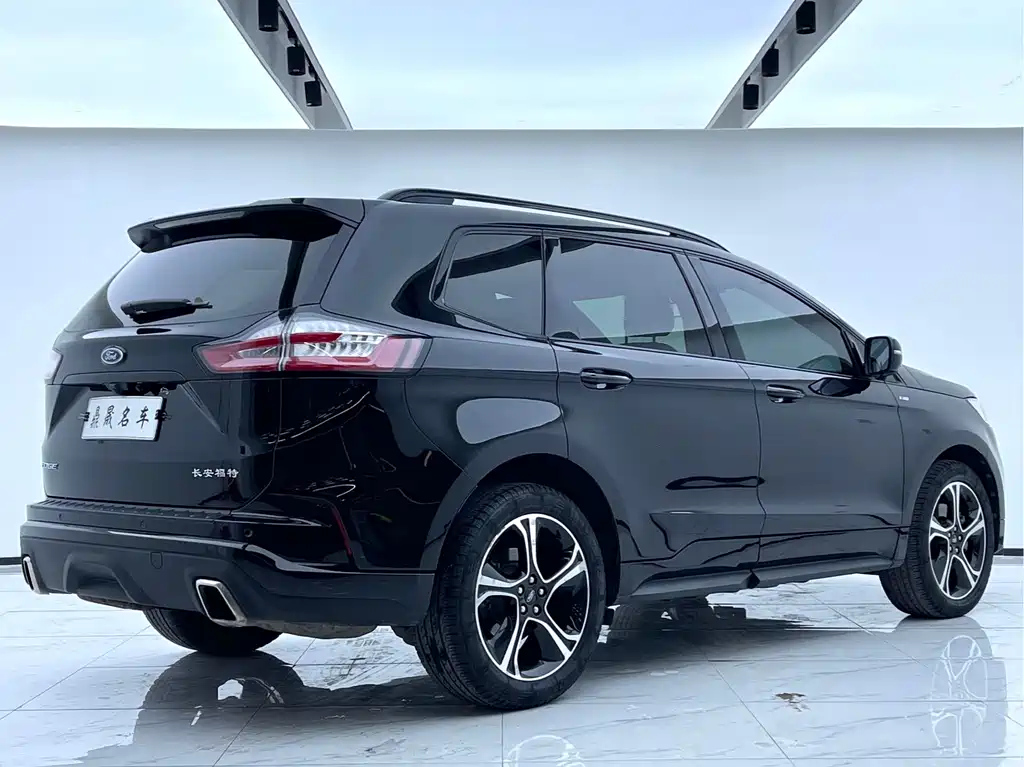 FORD EDGE 2019