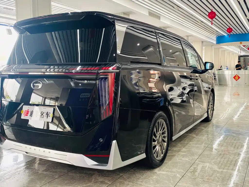 TRUMPCHI M8 2023