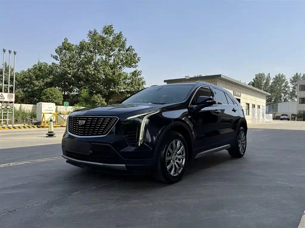 CADILLAC XT4 2021