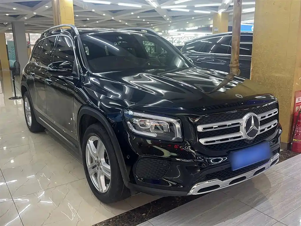 MERCEDES BENZ GLB 2020