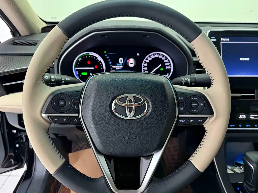 TOYOTA AVALON 2021