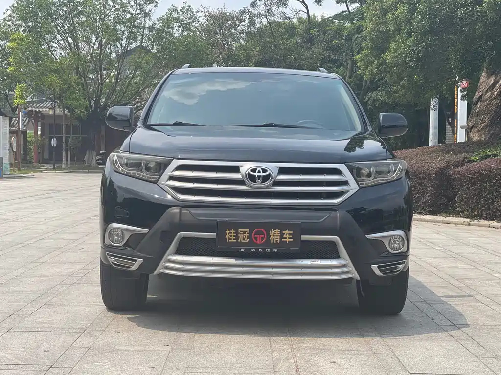 TOYOTA HIGHLANDER 2014