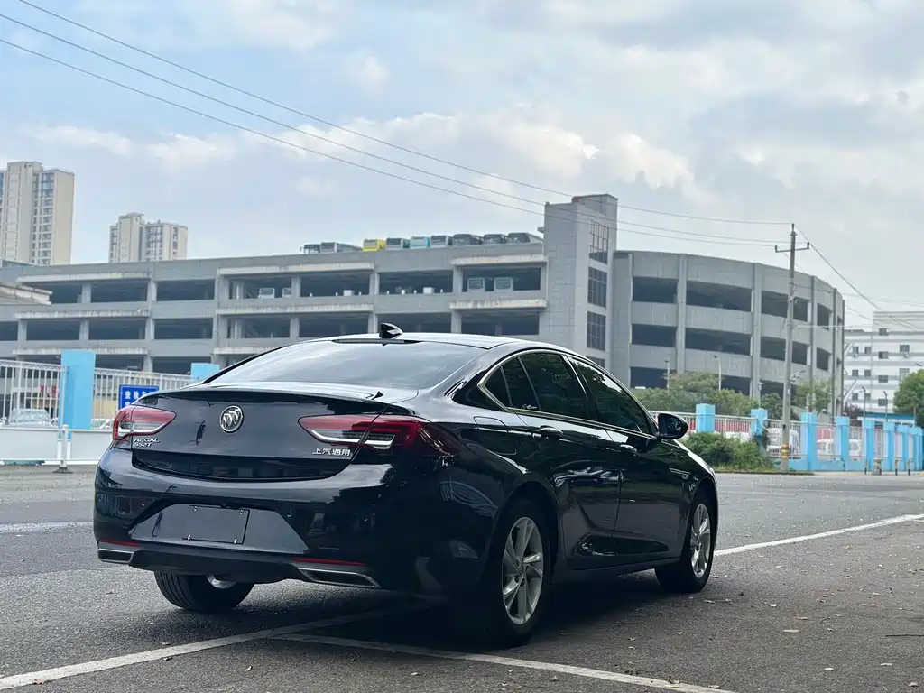 BUICK REGAL 2022