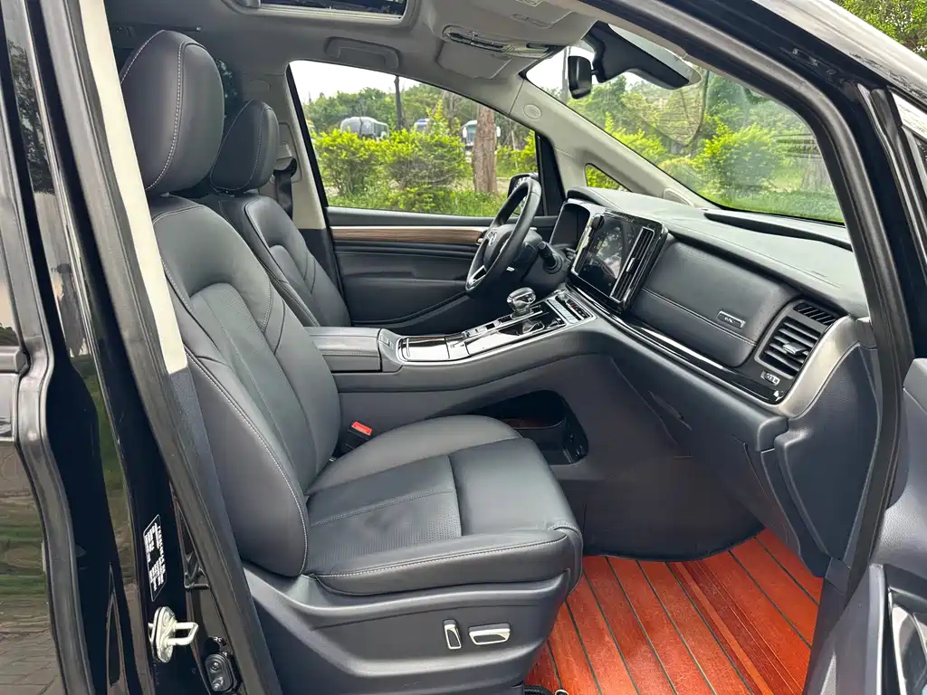 TRUMPCHI M8 2022