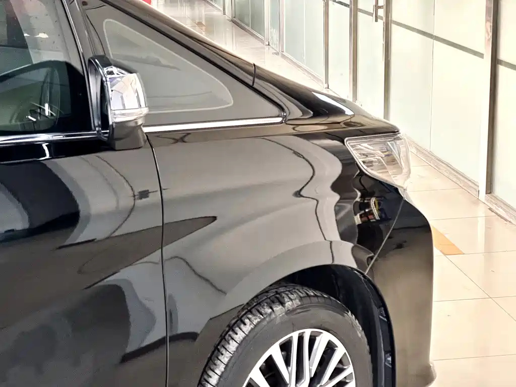 TOYOTA ALPHARD 2018