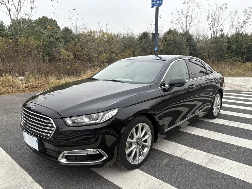 Аукционный лист FORD TAURUS 2015