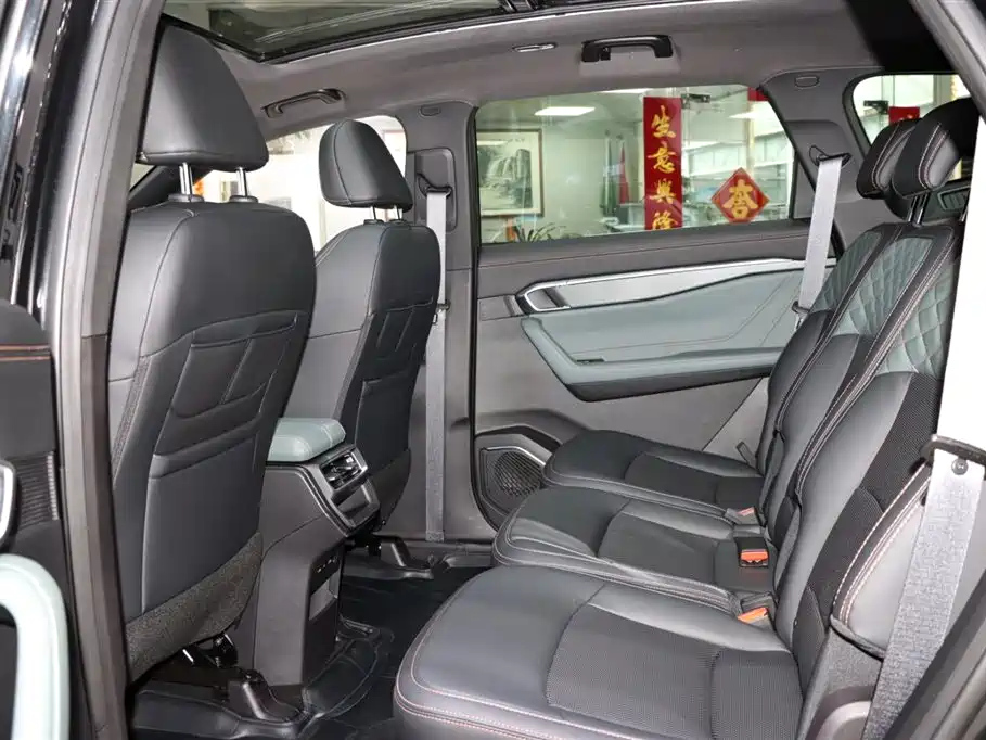 GEELY AUTO HAOYUE L 2022