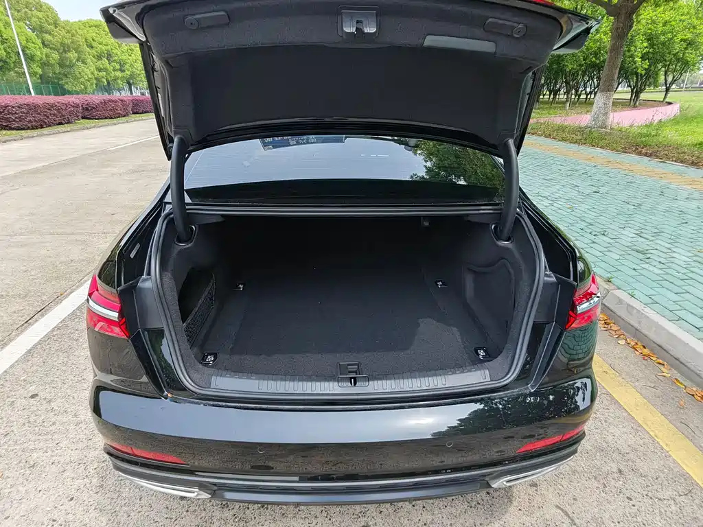 AUDI A6L 2022
