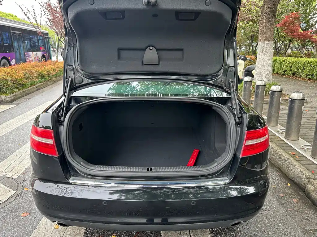 AUDI A6L 2010