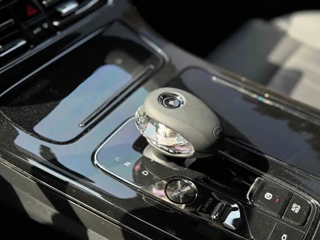 TRUMPCHI M8 2023
