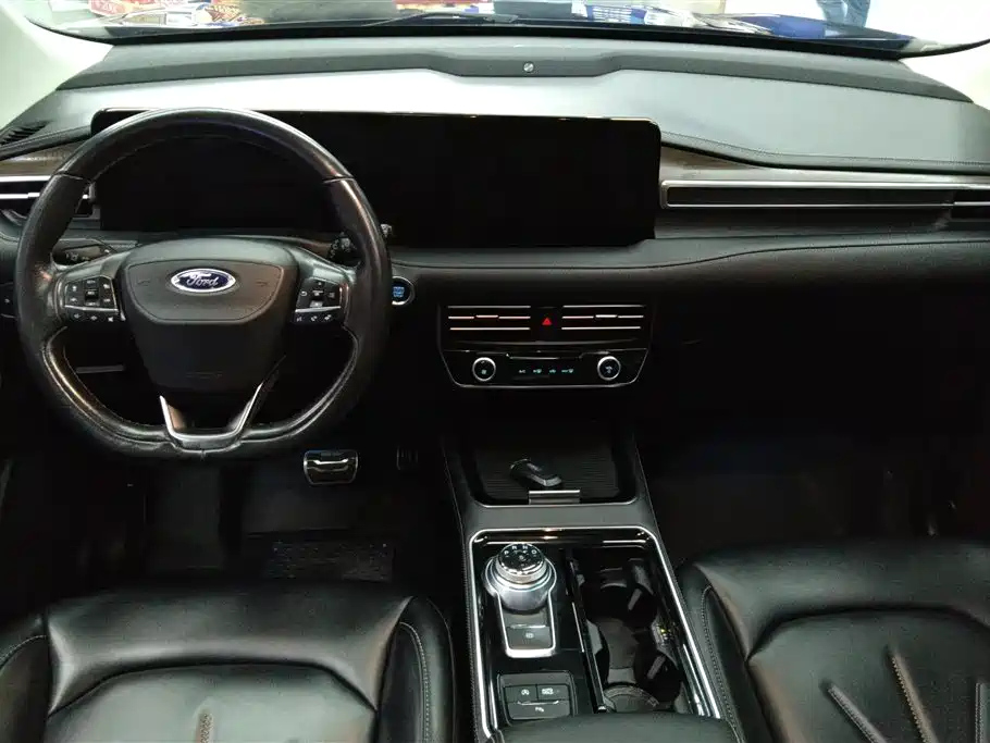 FORD EDGE 2021