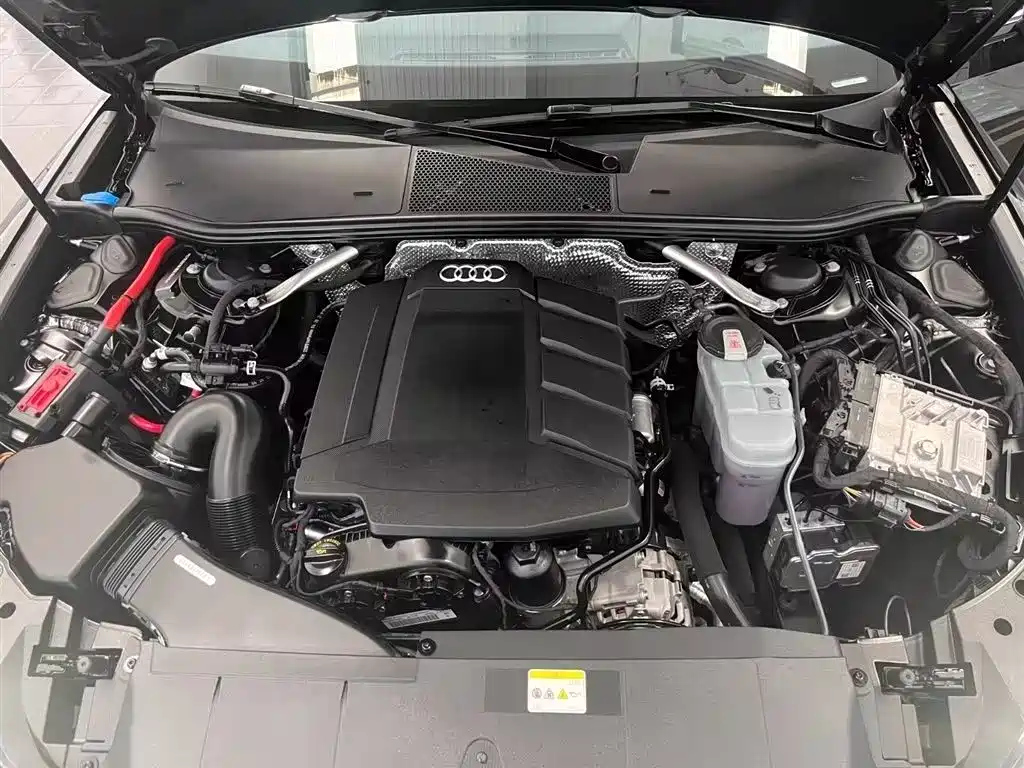 AUDI A6L 2021