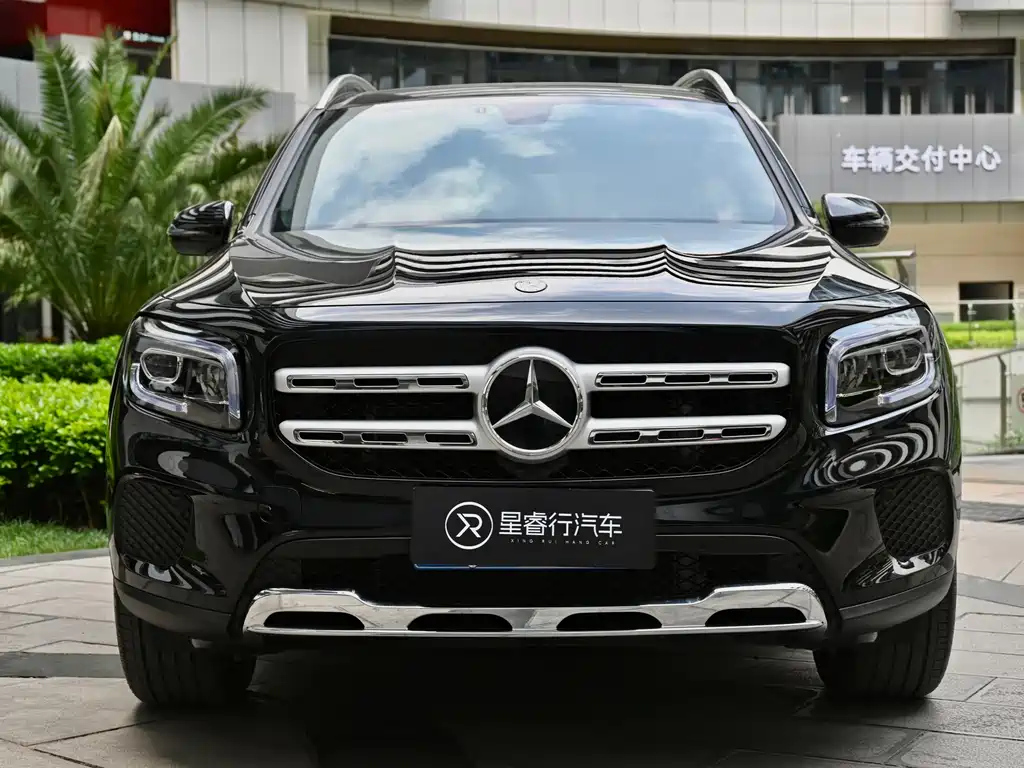 MERCEDES BENZ GLB 2023
