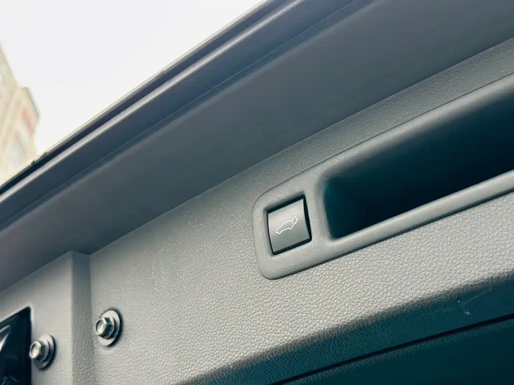 TOYOTA HIGHLANDER 2022