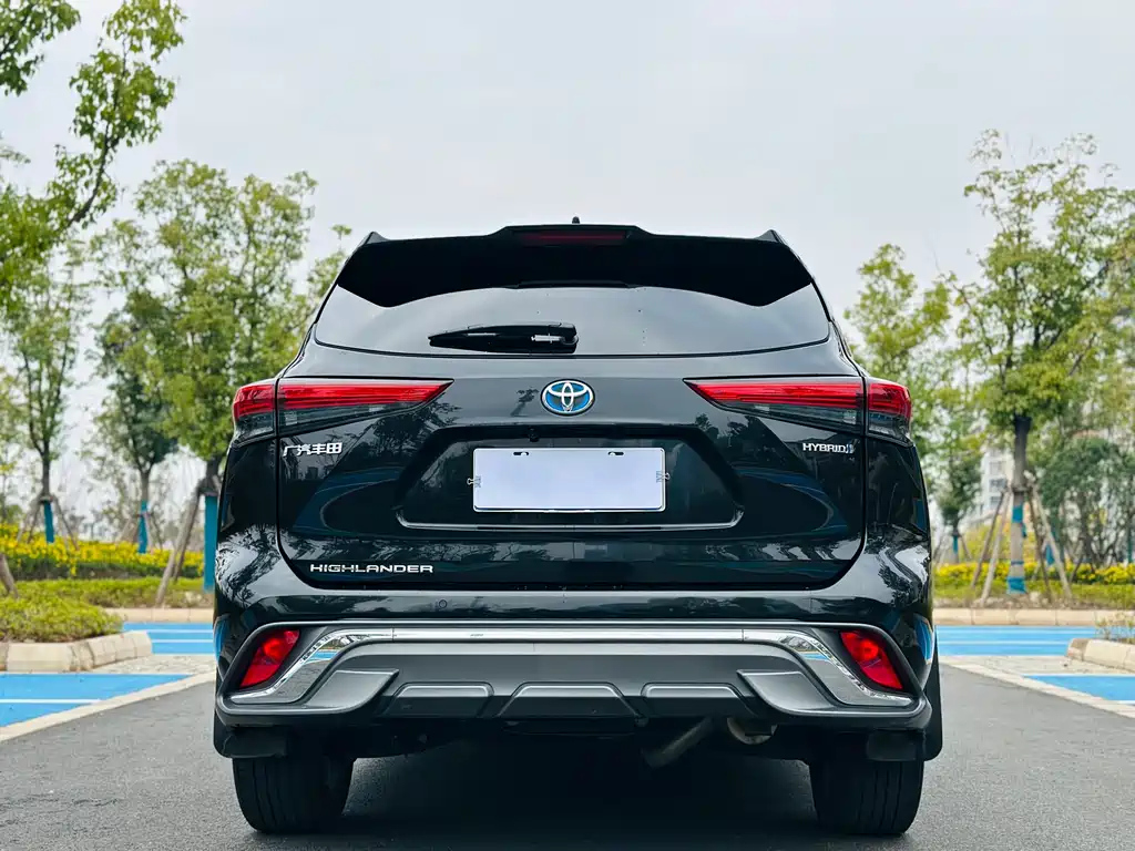 TOYOTA HIGHLANDER 2022