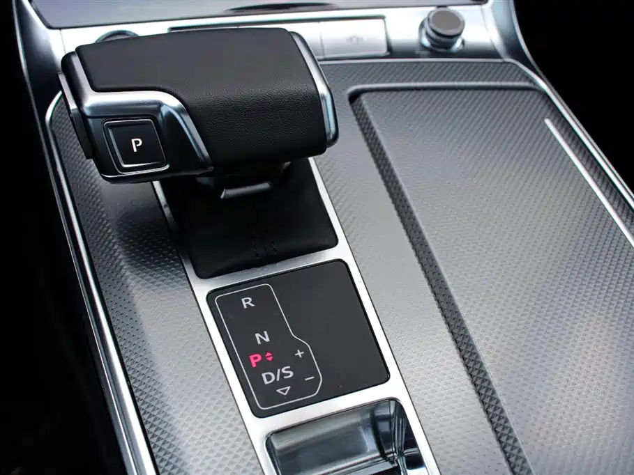 AUDI A6L 2023