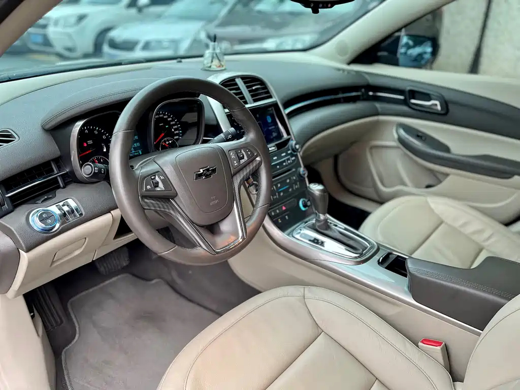 CHEVROLET MALIBU 2014