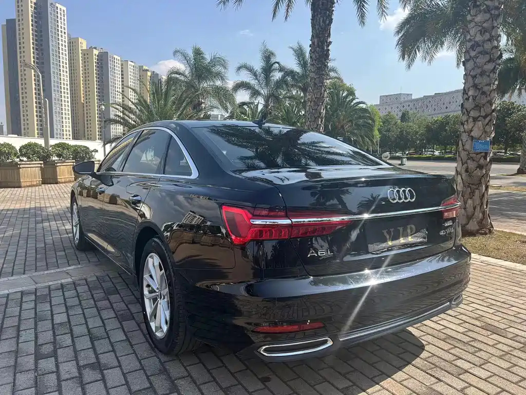 AUDI A6L 2021