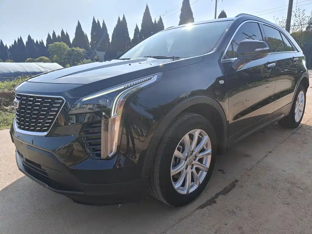 CADILLAC XT4 2023