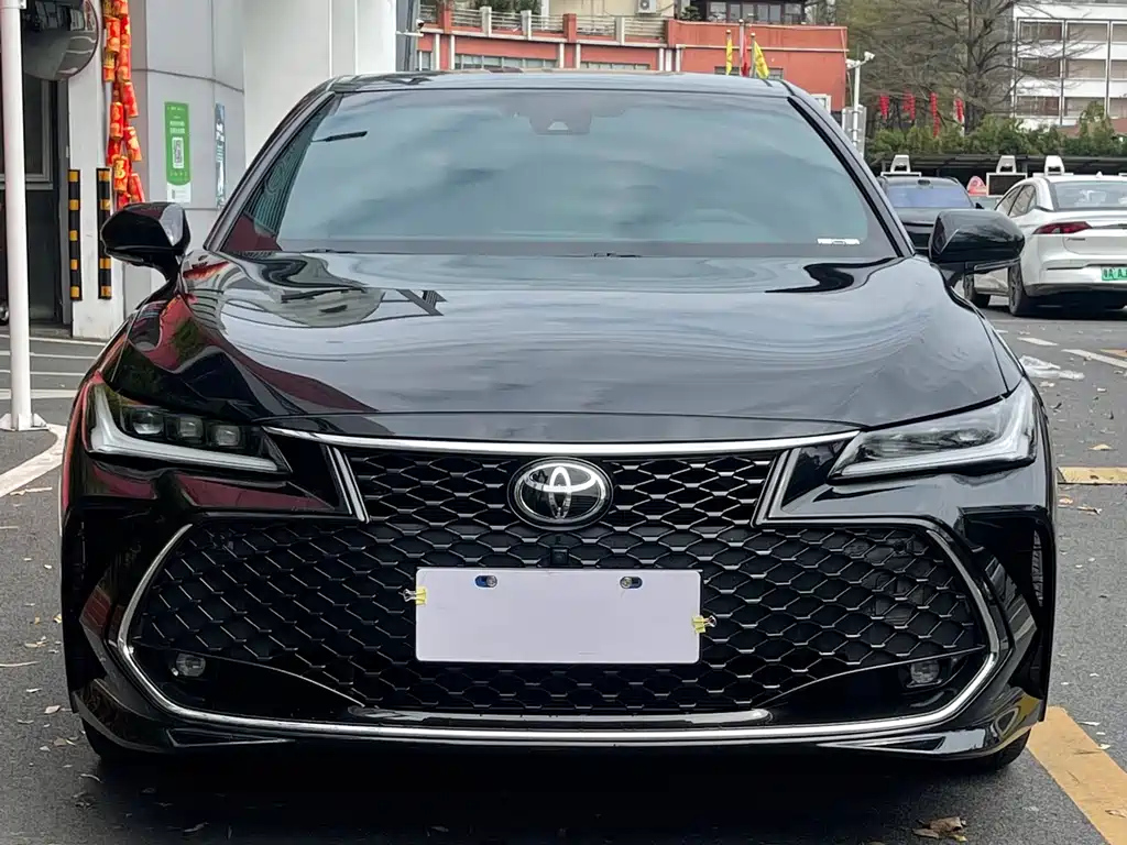 TOYOTA AVALON 2024