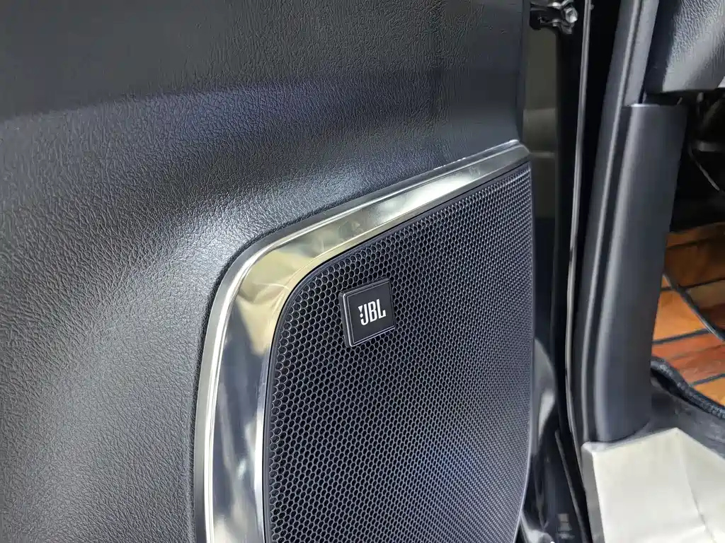 TOYOTA ALPHARD 2018