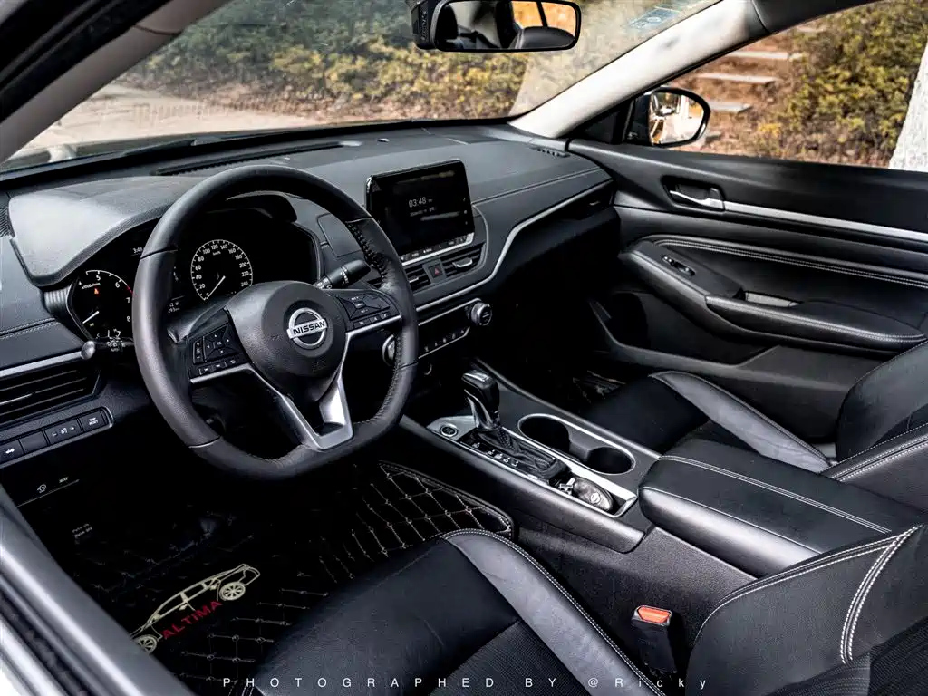 NISSAN TEANA 2020