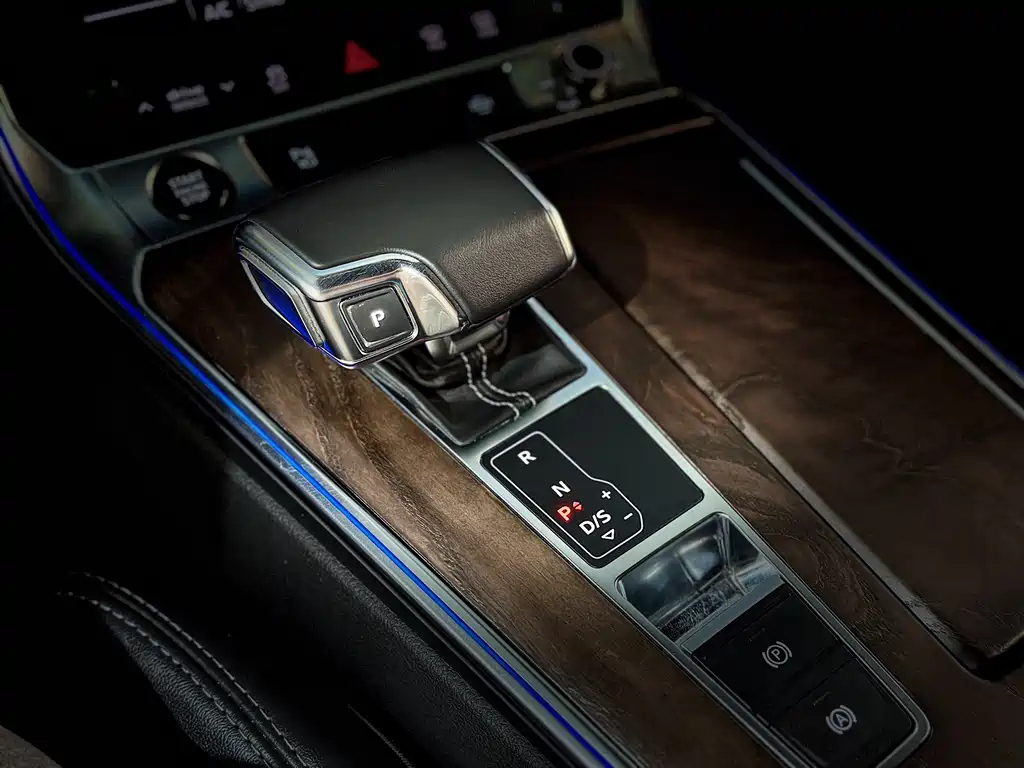 AUDI A6L 2023