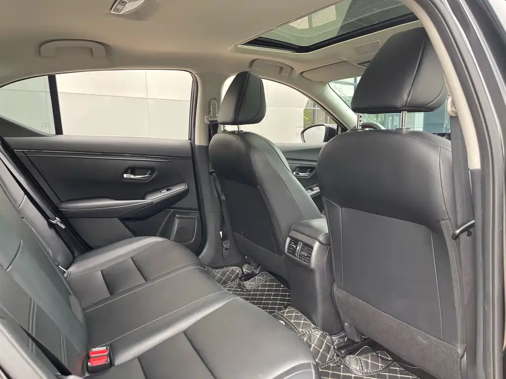 NISSAN SYLPHY 2021