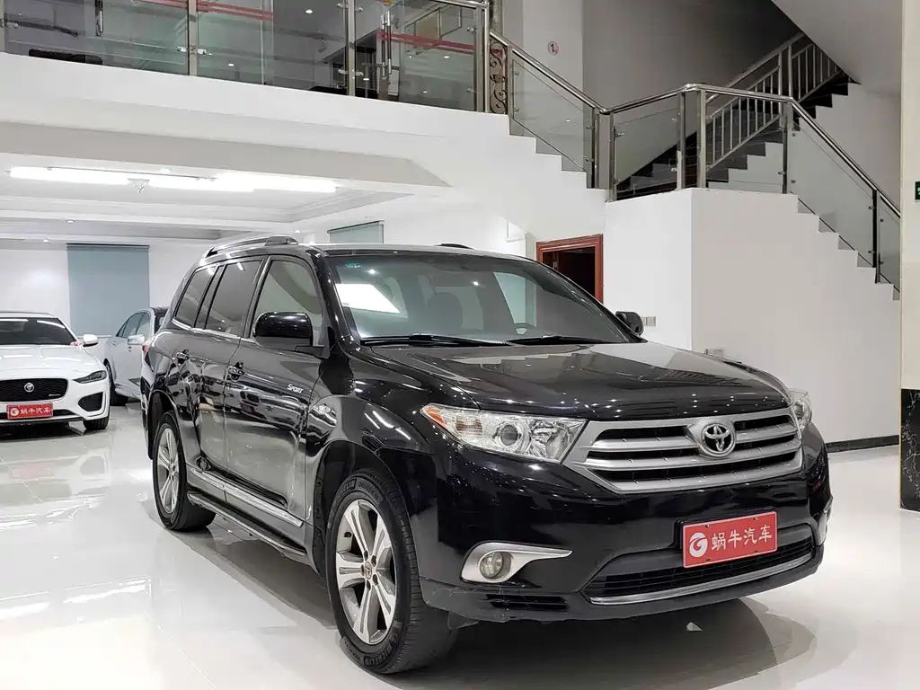 TOYOTA HIGHLANDER 2012