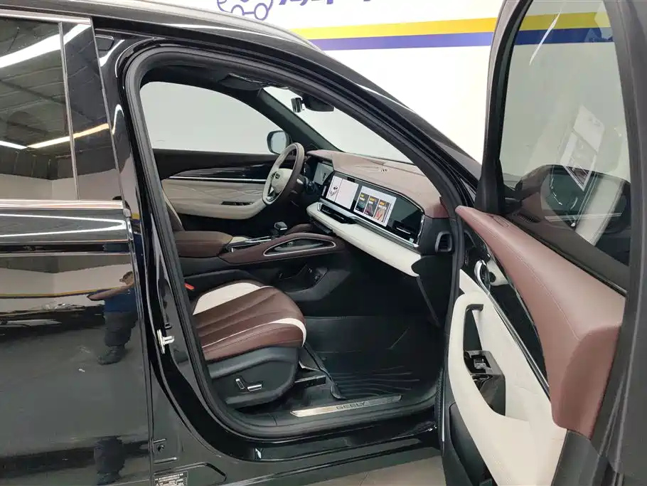 GEELY AUTO MONJARO 2023