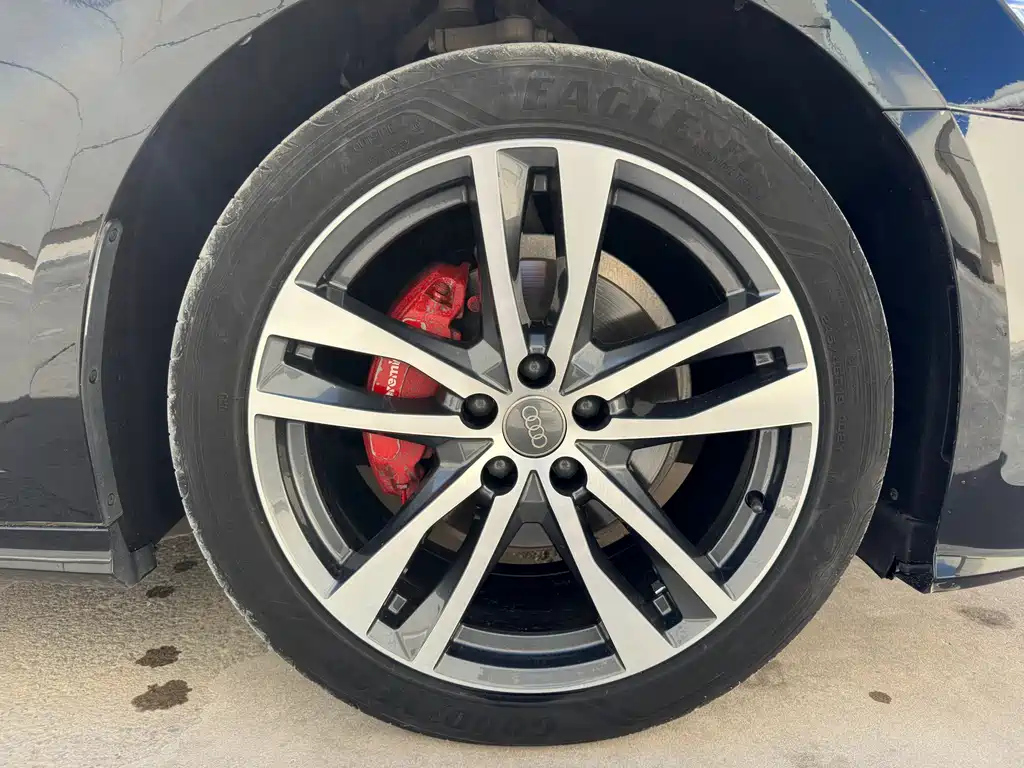 AUDI A6L 2019