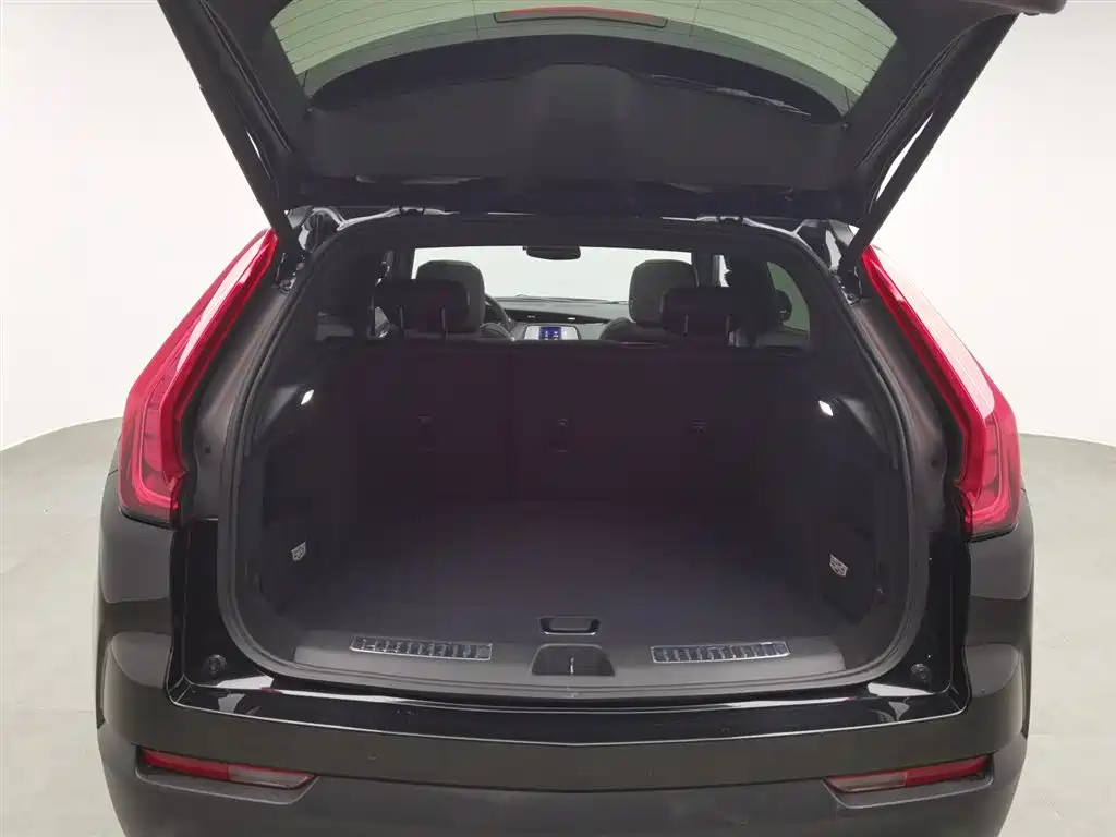 CADILLAC XT4 2021
