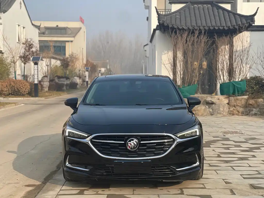 BUICK LACROSSE 2020