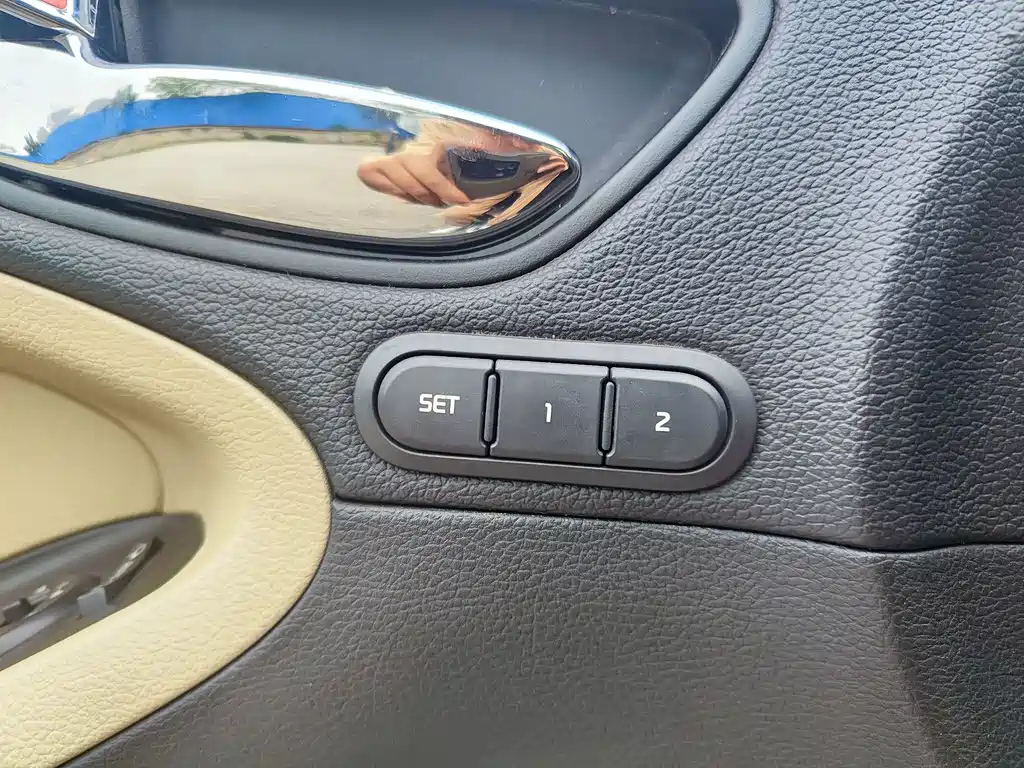 KIA K3 2013