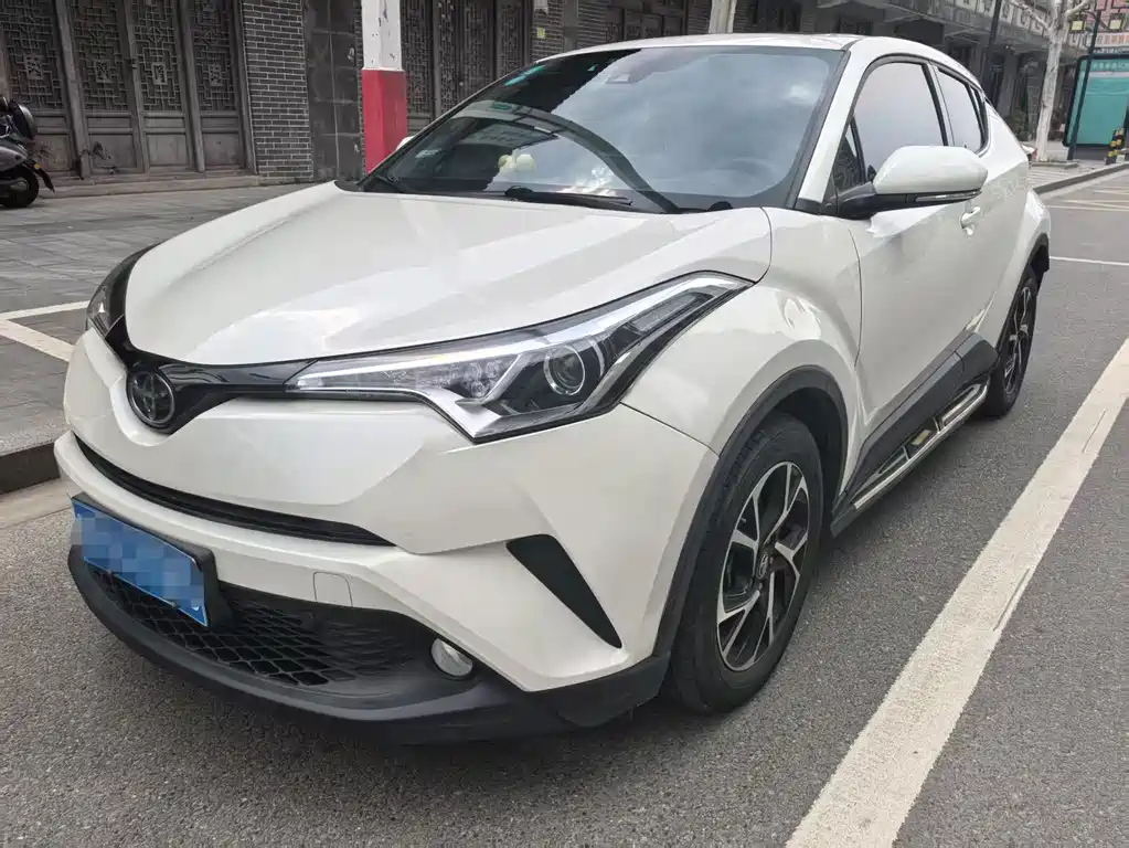 TOYOTA C-HR 2020