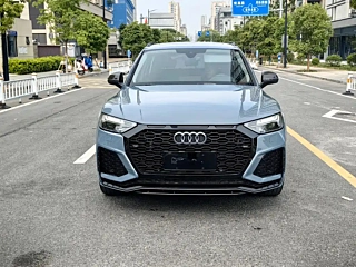 AUDI Q5L  2022