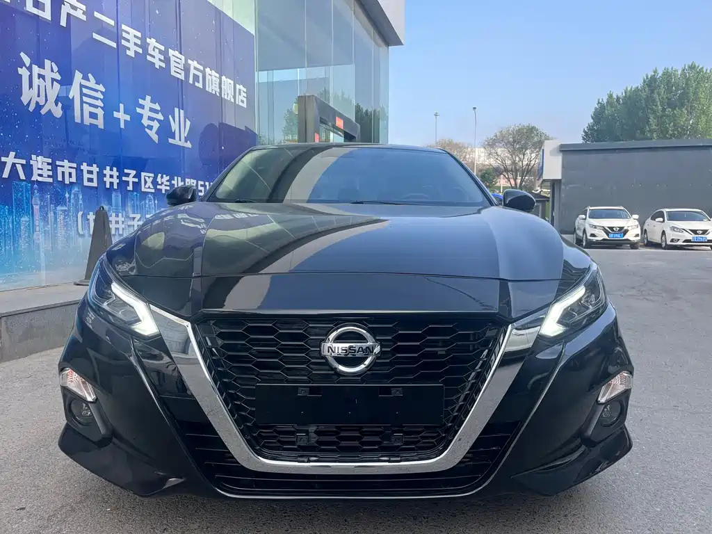 NISSAN TEANA 2021