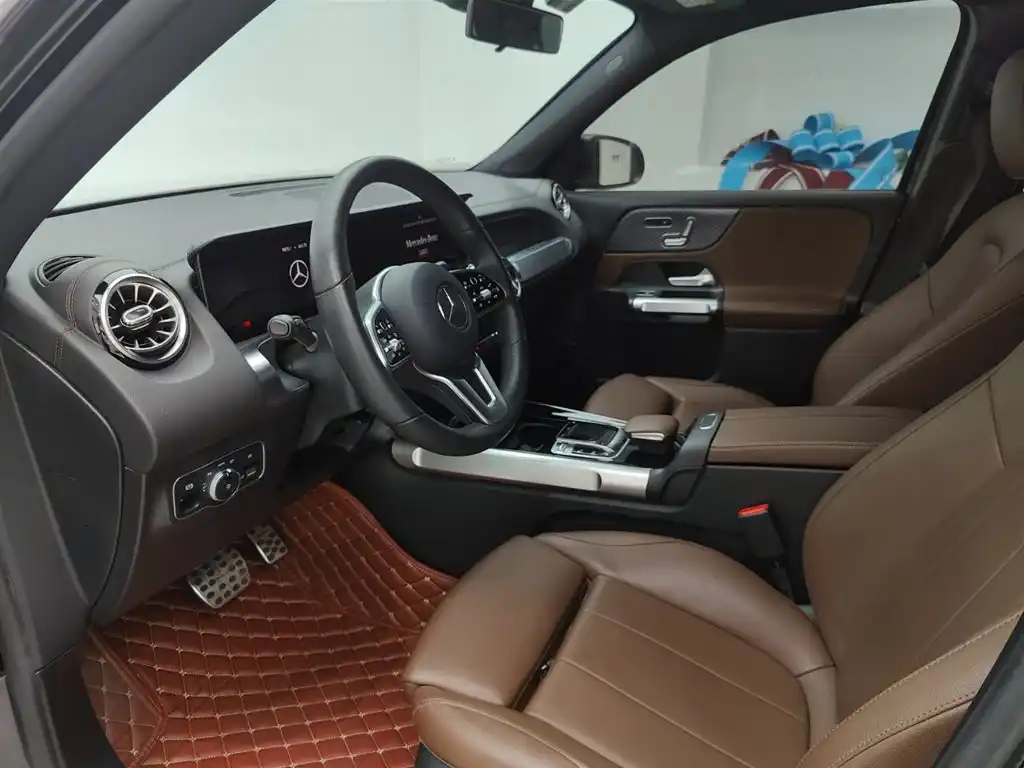 MERCEDES BENZ GLB 2020