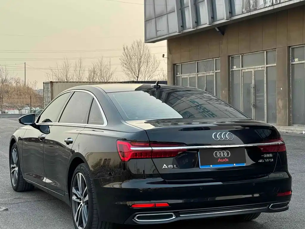 AUDI A6L 2022